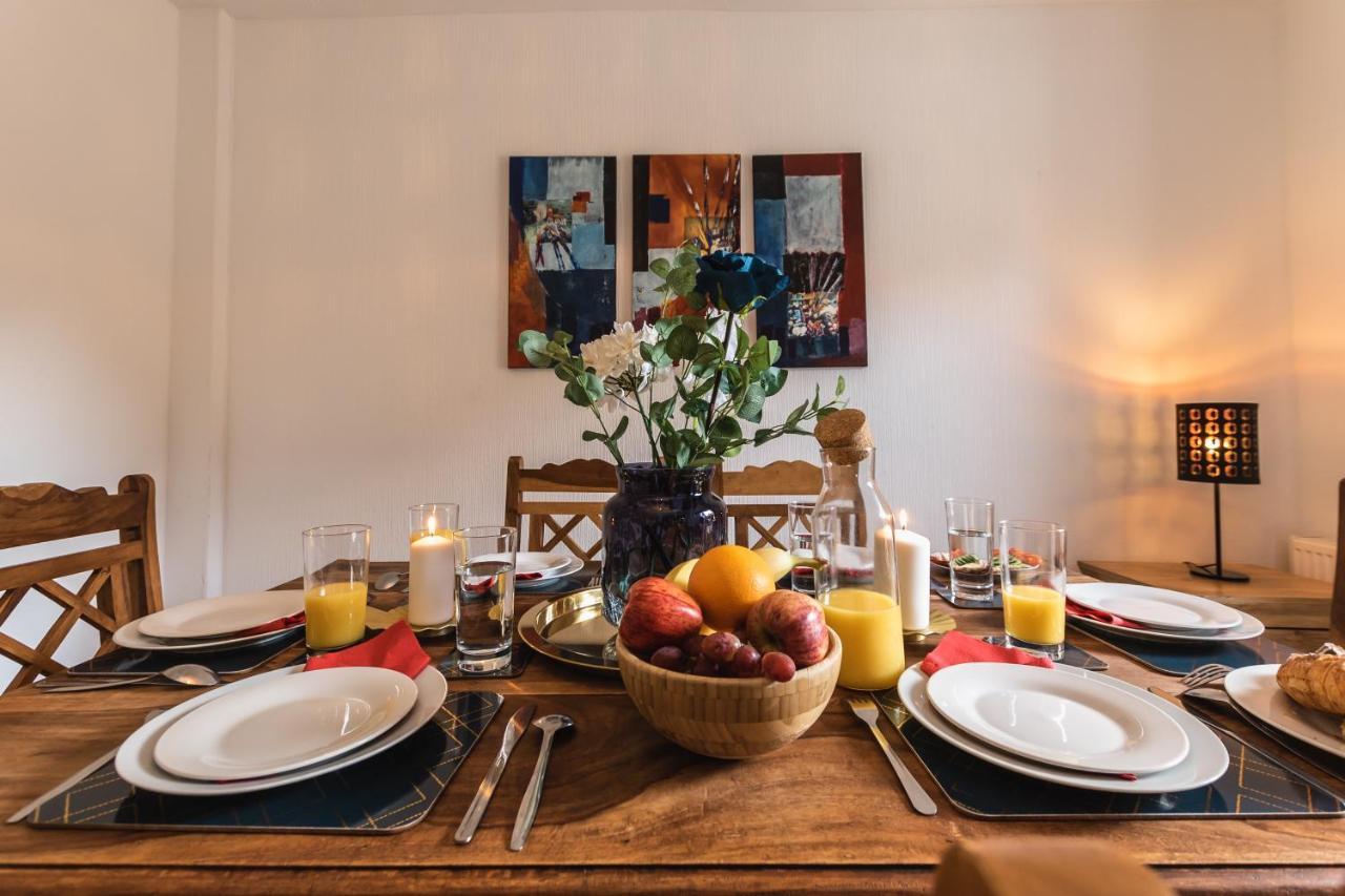 3-Bedroom House L Fast Wi-Fi L Garden L Newly Decorated L Close To Shops And Restaurants 伯恩茅斯 外观 照片